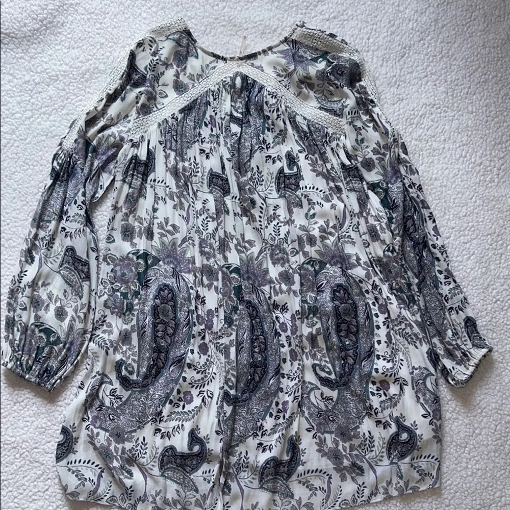 Free People White Graphic Tie Front Blouse